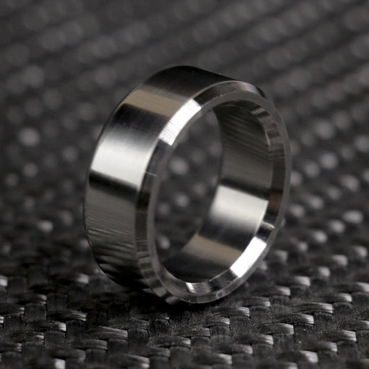 beveled titanium band